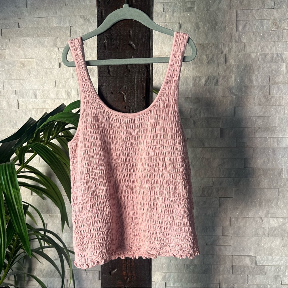 Aero Sabrina Carpenter Blush Pink Smocked Sleeveless Tank Top Blouse Size M - Picture 6 of 6